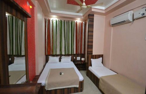 Shirdi Hotel | Hotel Sai Hari Prasad