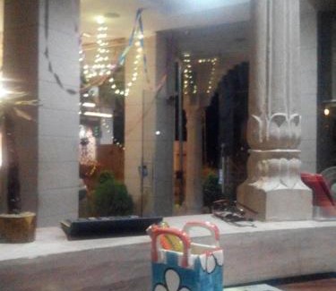 Shirdi Apartamento | Hotel Sai Jharna
