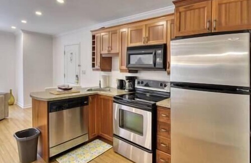 Saint-Sauveur Apartamento | Hotel Saint-Sauveur: Cozy & Charming Condo
