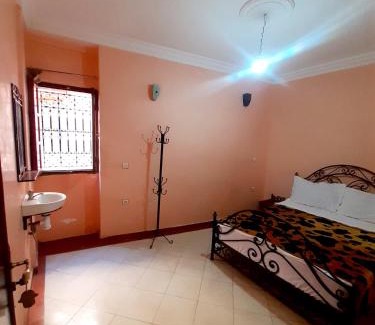 Medina Cama Y Desayuno | Hotel salem leksor