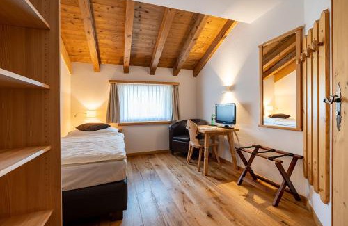 Celerina-Schlarigna Hotel | Hotel Saluver