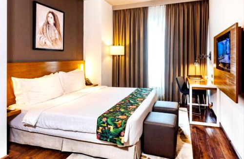 Puri Apartamento | Hotel Samrat Palace Puri-Bhubaneshwar-Odisha Near Sea-View With Free Wi-Fi and Parking