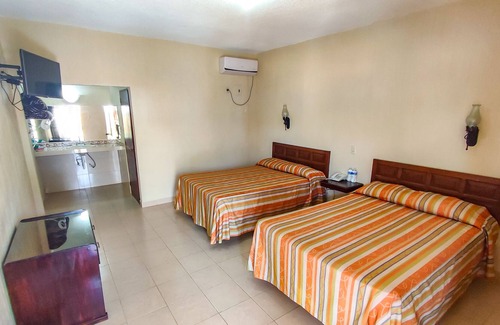 Cerro Azul Hotel | Hotel San Carlos