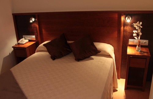 San Cibrao Das Viñas Hotel | Hotel San Cibrao
