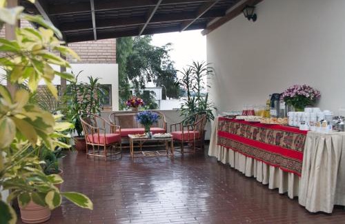 San Isidro Hotel | Hotel San Isidro Inn