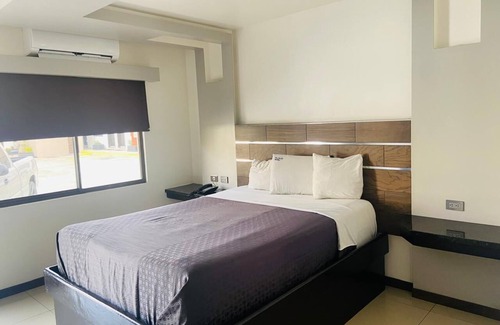 Tijuana Hotel | Hotel San Juan Inn