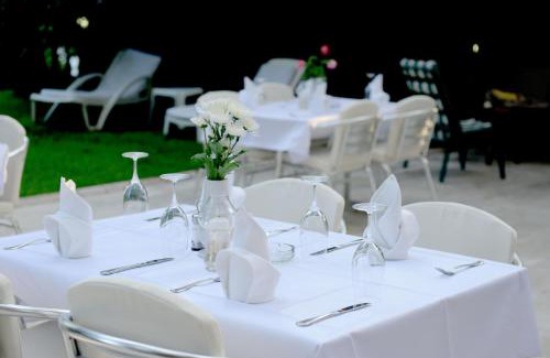 Velji Vinogradi Hotel | Hotel Sanja former Oliva