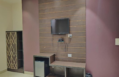 Kanpur Hotel | Hotel Sanjay Galaxy, Kanpur