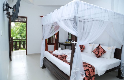 Midigama Hotel | Hotel Sanmark