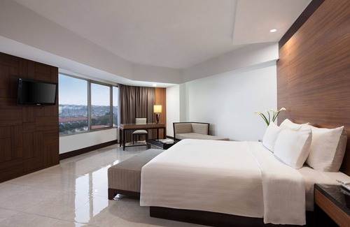 Semarang Hotel | Hotel Santika Premiere Semarang