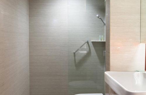 Semarang Hotel | Hotel Santika Premiere Semarang