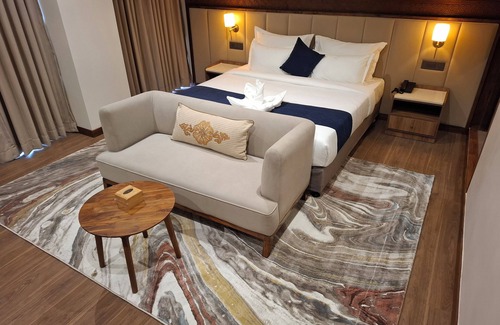 Sinamangal Hotel | Hotel Sara Sadan