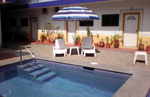 Barra de Navidad Hotel | Hotel Sarabi