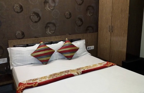 Kalyanpur Hotel | Hotel Satyam