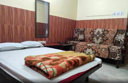 Deoghar Casa | HOTEL SAVITRI Near Shree Baba Baidyanath Temple