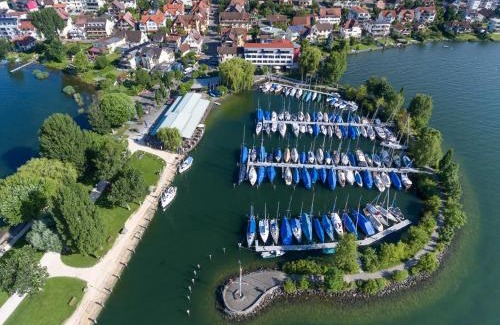 Immenstaad am Bodensee Hotel | Hotel Seehof