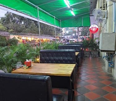 Daun Penh Hotel | Hotel Selver Shinn & Restaurant