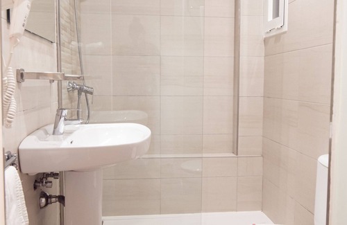 El Arenal Hotel | Hotel Seramar Luna Park Adults Only