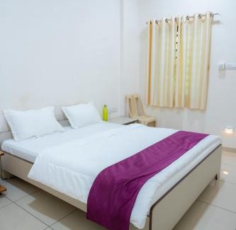 Mandvi Cama Y Desayuno | hotel seven beach inn