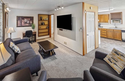 Seward Hotel | Hotel Seward