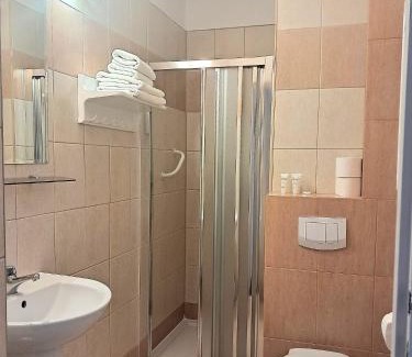 Lancut Hotel | Hotel Sezam Kraczkowa Smart Lock