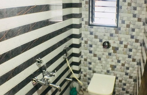Malad East Casa | Hotel Shalimar