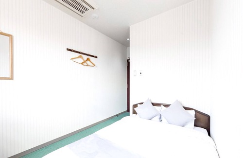 Hakodate Hotel | Hotel Shalom Inn Nonsmoking Semidouble room / Hakodate Hokkaidō