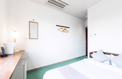 Hakodate Hotel | Hotel Shalom Inn Smoking Semidouble room / Hakodate Hokkaidō