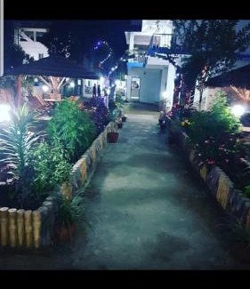 Sauraha Cama Y Desayuno | Hotel Shiva's Dream