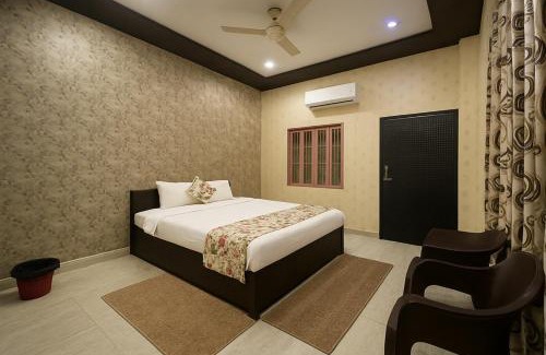 Varanasi Hotel | HOTEL SHIVAYY MAJESTIC - BHU Sundarpur Road 3km from KASHI VISHWANATH TEMPLE