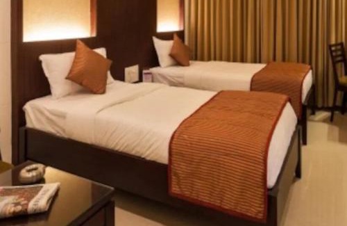 Dewas Hotel | Hotel Shree Palace,Dewas