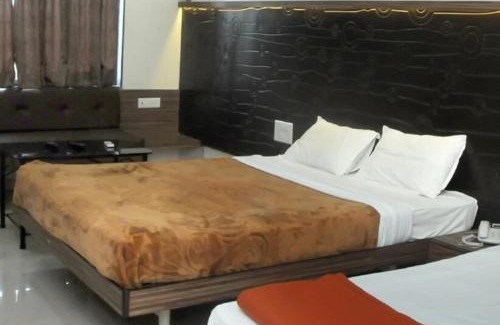 Dewas Hotel | Hotel Shree Palace,Dewas