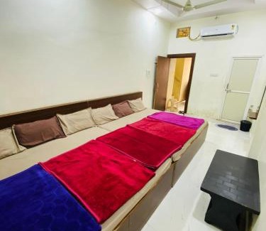 Ujjain Hotel | HOTEL SHREE RAM VIJAY Ujjain