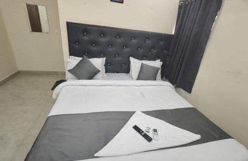 Kondapur Casa | Hotel Shri Biraj Residency