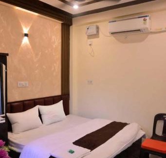 Faizabad Casa | HOTEL SHRI RAGHAV JI INN guest house near Mandir Beniganj Road Ayodhya Dham