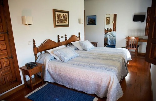 Santillana del Mar Hotel | Hotel Siglo XVIII