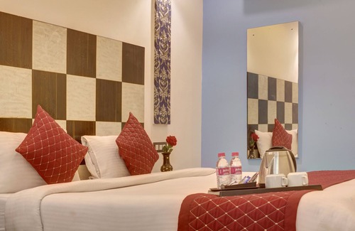 Mahipalpur Extension Hotel | Hotel Silky Palace By GRB