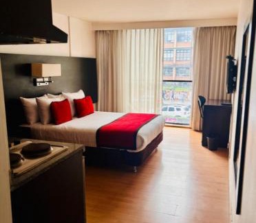 Chapinero Hotel | Hotel Silver Javeriana By Hospedium Bogota