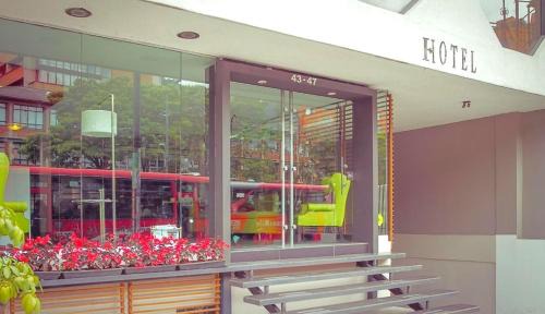 Chapinero Hotel | Hotel Silver Javeriana By Hospedium Bogota