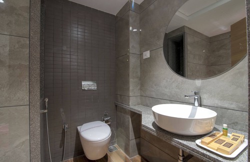Ahmedabad Hotel | Hotel Silvera Grand
