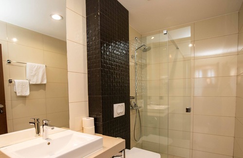 Pristina Hotel | Hotel Sirius