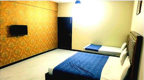Gulshan-e-Iqbal Hotel | Hotel Sky Inn Gulsan