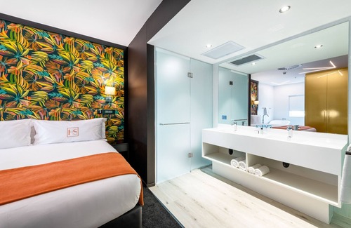 Sandown Hotel | Hotel Sky Sandton