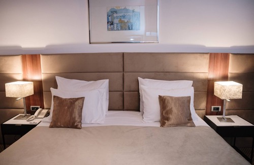 Vracar Hotel | Hotel Slavija Garni