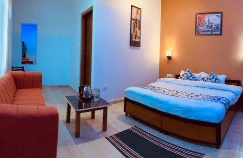 Manali Hotel | Hotel Snow Crest Residency- A Pure Veg Hotel