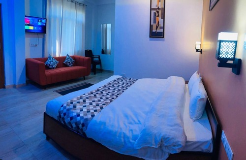 Manali Hotel | Hotel Snow Crest Residency- A Pure Veg Hotel
