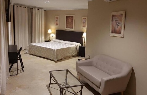 Sanlúcar la Mayor Hotel | Hotel Sol Sanlucar