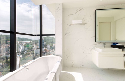 Bai Chay Hotel | Hotel Soleil Ha Long, Trademark Collection by Wyndham
