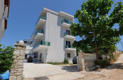 Ksamil Hotel | Hotel Solis
