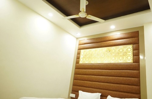 Jagadhri Hotel | HOTEL SOLUXE